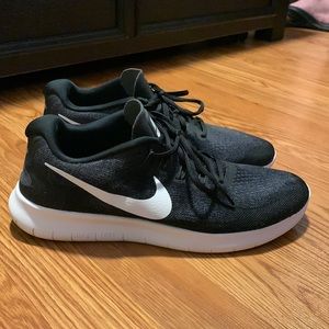 Mens Nike Free RN running shoe. Size 10.